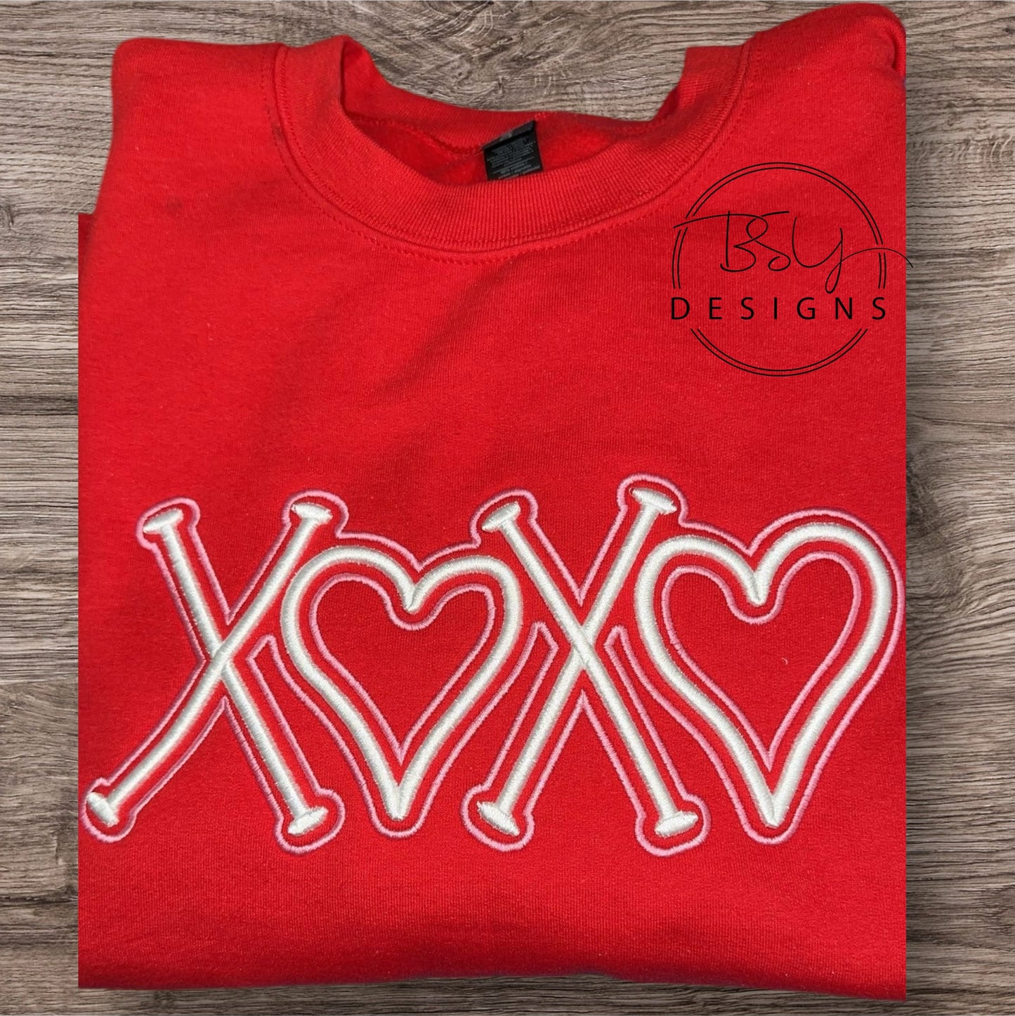XOXO puff embroidered